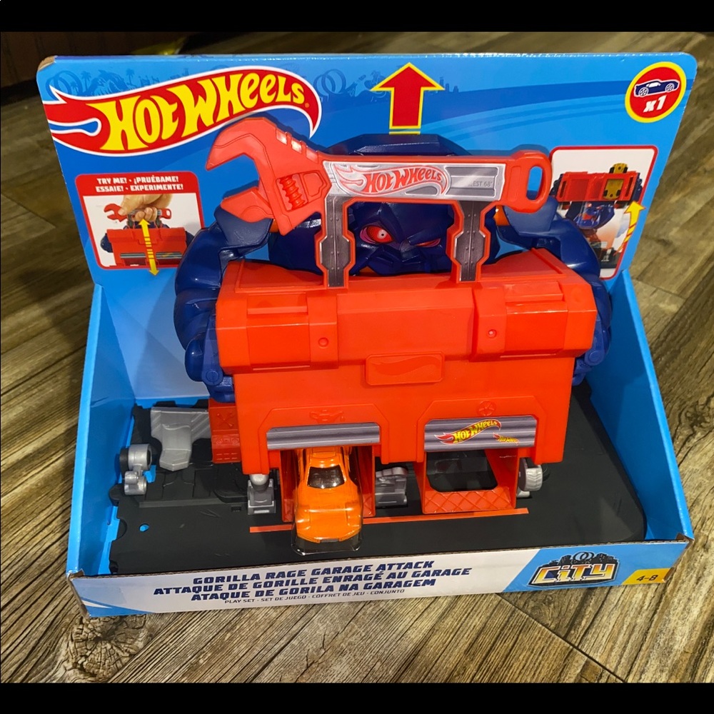 Hot Wheels City Gorilla Rage Garage (new)